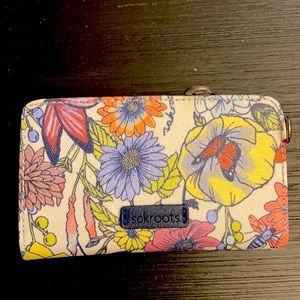 Sakroots follower and butterfly wallet
